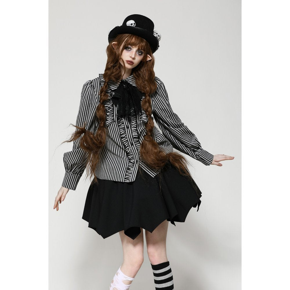 Dark in Love Elsbeth Gothic Lolita Striped Blouse with Skull Pendant Collar